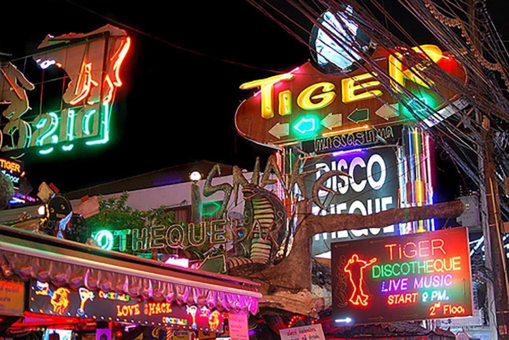 Long Beach Hotel Patong Dış mekan fotoğraf